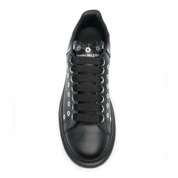 Alexander McQueen Oversized Eyelet Detail Sneakers in Black, New, Size 42 - Picture 6 of 11